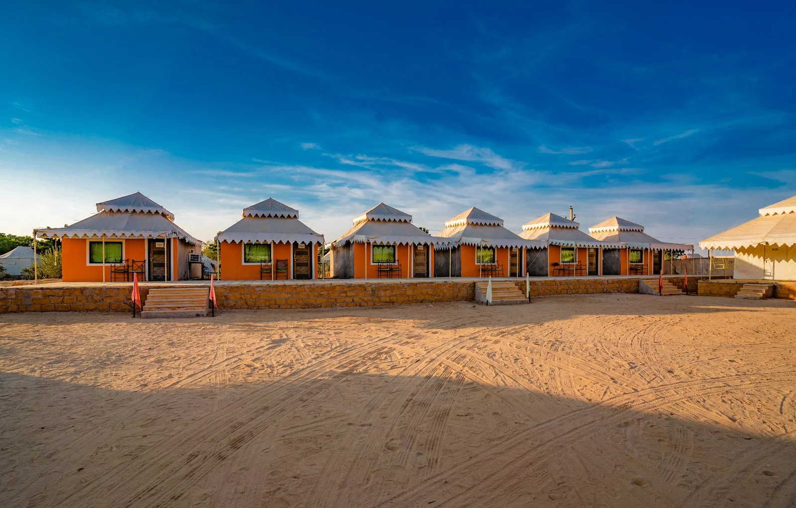 Sam Sand Dunes desert package experience